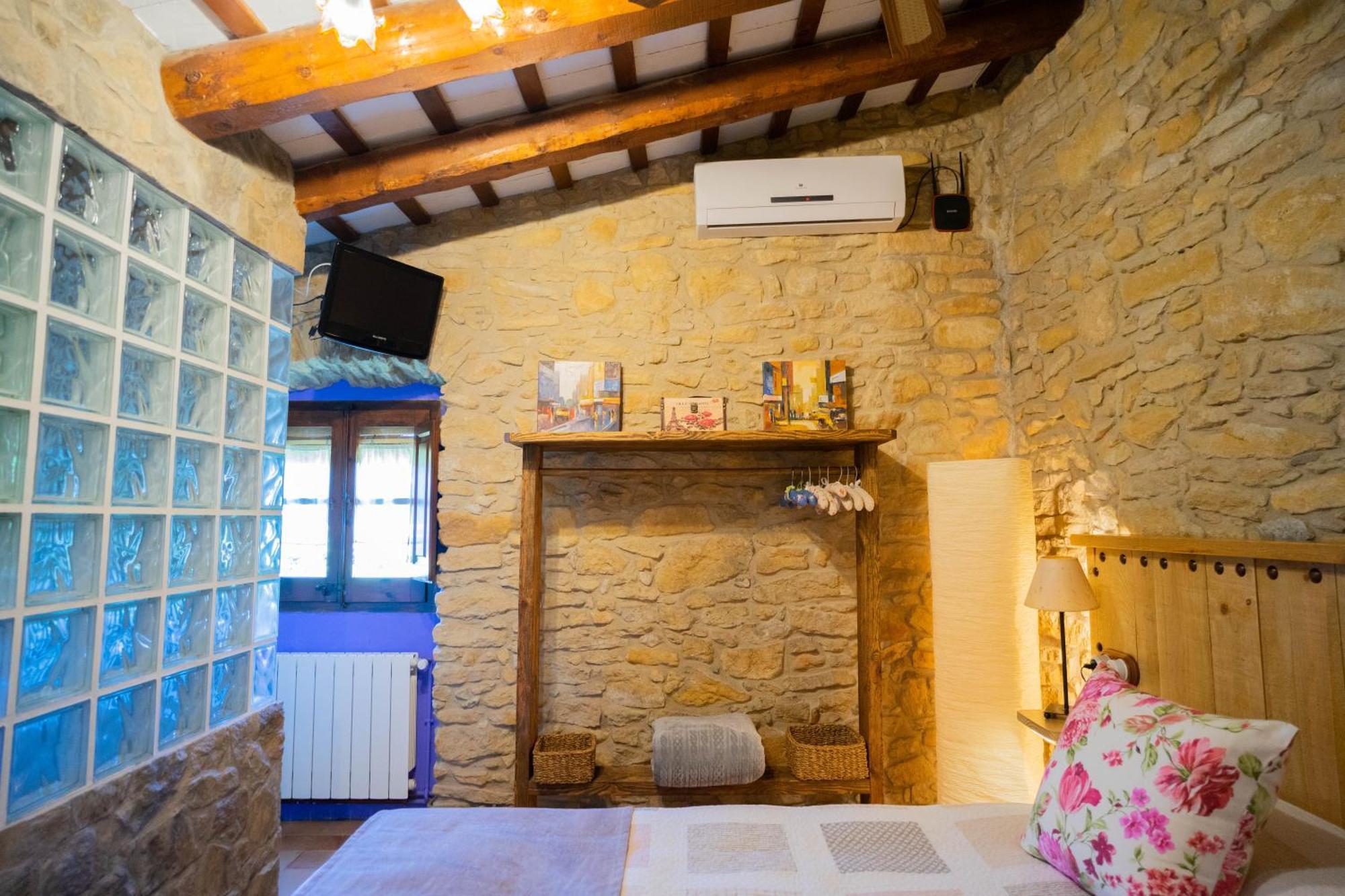Hotel Mas Rabiol -costa Brava-emporda-only Adults Peratallada